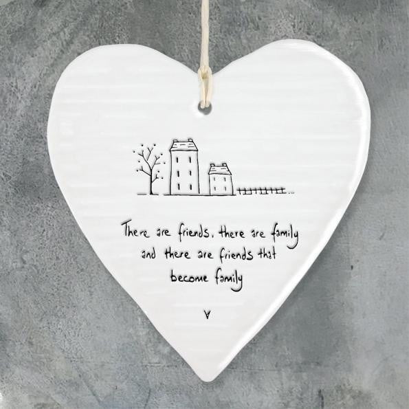 East of India - Porcelain Hanging Wobbly Heart - Friends become family (6216) - Hothouse